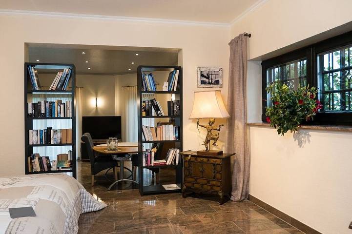 Ferienwohnung für 2 Personen, mit Terrasse und Sauna sowie Garten in Wetterau - 4