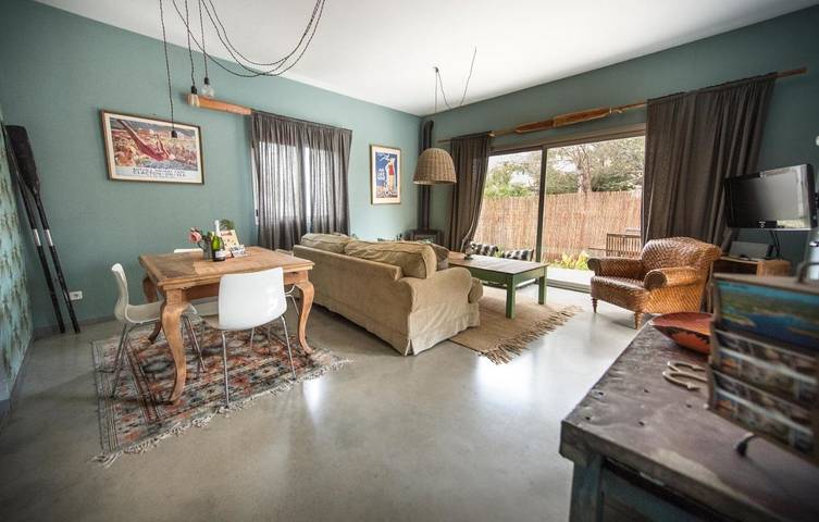 Ferienhaus für 5 Personen, mit Balkon und Terrasse sowie Garten und Ausblick