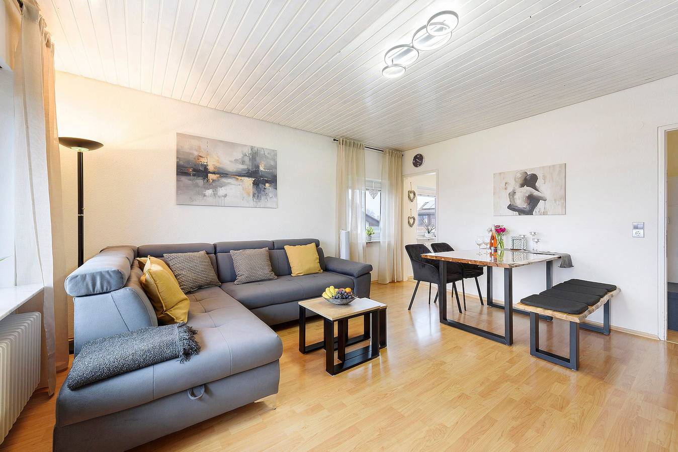 Ganze Wohnung, Apartment 'Schwobanescht' mit Seeblick, Gemeinschaftsgarten und Wlan in Unteruhldingen, Uhldingen-Mühlhofen