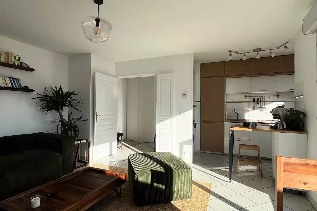 Apartamento entero, Apartamentos para 4 personas in Villeurbanne, Ródano