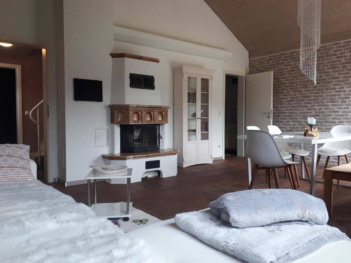 Three-Bedroom House in Kronenburg, Dahlem