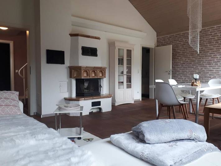 Ferienhaus für 4 Personen, mit Terrasse und Garten sowie Ausblick
