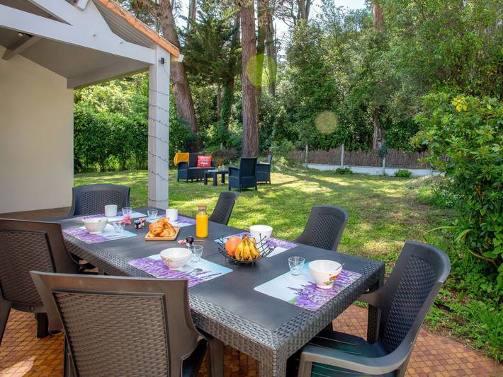 Location de vacances pour 6 personnes, avec jardin et terrasse, animaux acceptés dans Golf de Pornic