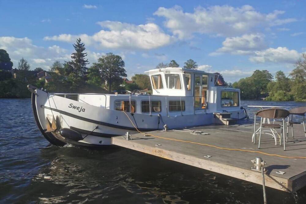 Yachtcharter in Mecklenburgische Seenplatte·Locaboat — Pénichette 935 W (1989) in Lychensee, Lychen