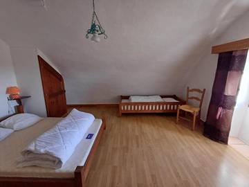 Gîte pour 6 personnes, avec jardin à Saint-Pierre-des-Tripiers