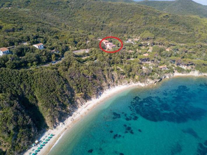 Entire holiday apartment, Seccione - Seccione - Trilocale in Spiaggia Seccione, Portoferraio
