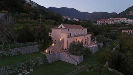 Chambre d’hôte pour 3 personnes, avec jardin et jacuzzi à Ravello