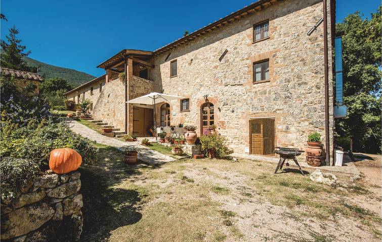 Casa vacanza per 20 persone in Siena e dintorni