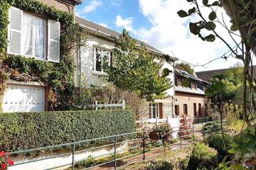 Location de vacances pour 10 personnes, avec jacuzzi ainsi que jardin et terrasse dans Office De Tourisme De Veules Les Roses