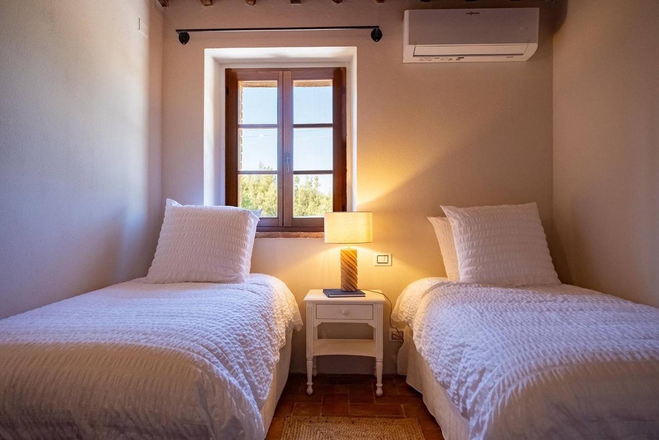 Villa 'San Biagio – Luxury' con vista lago, Wi-Fi e aria condizionata in Città della Pieve, Perugia e dintorni