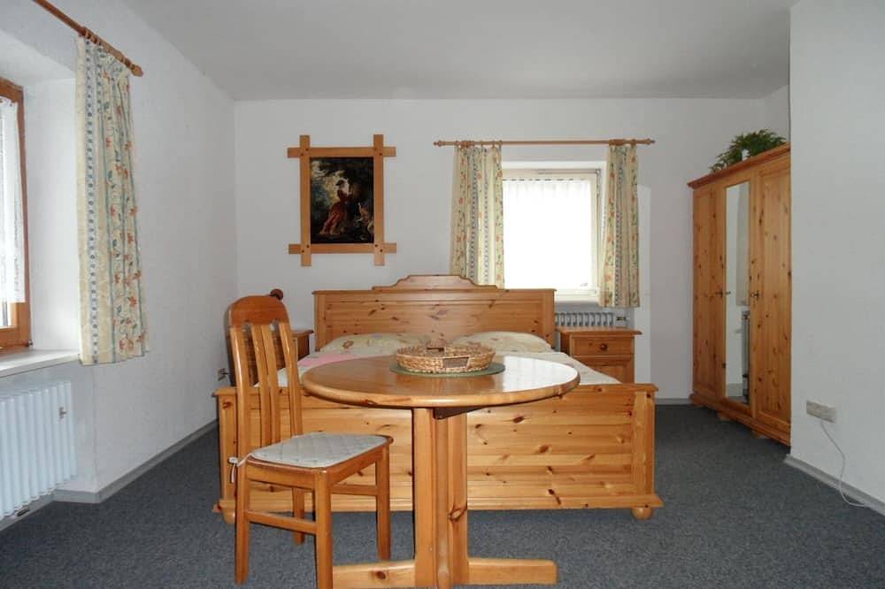 Ganze Wohnung, Ferienwohnung Hagbügerl Bayerischer Wald Erlebnisbad und Internet bis 2-12Pers in Waldmünchen, Ostbayern