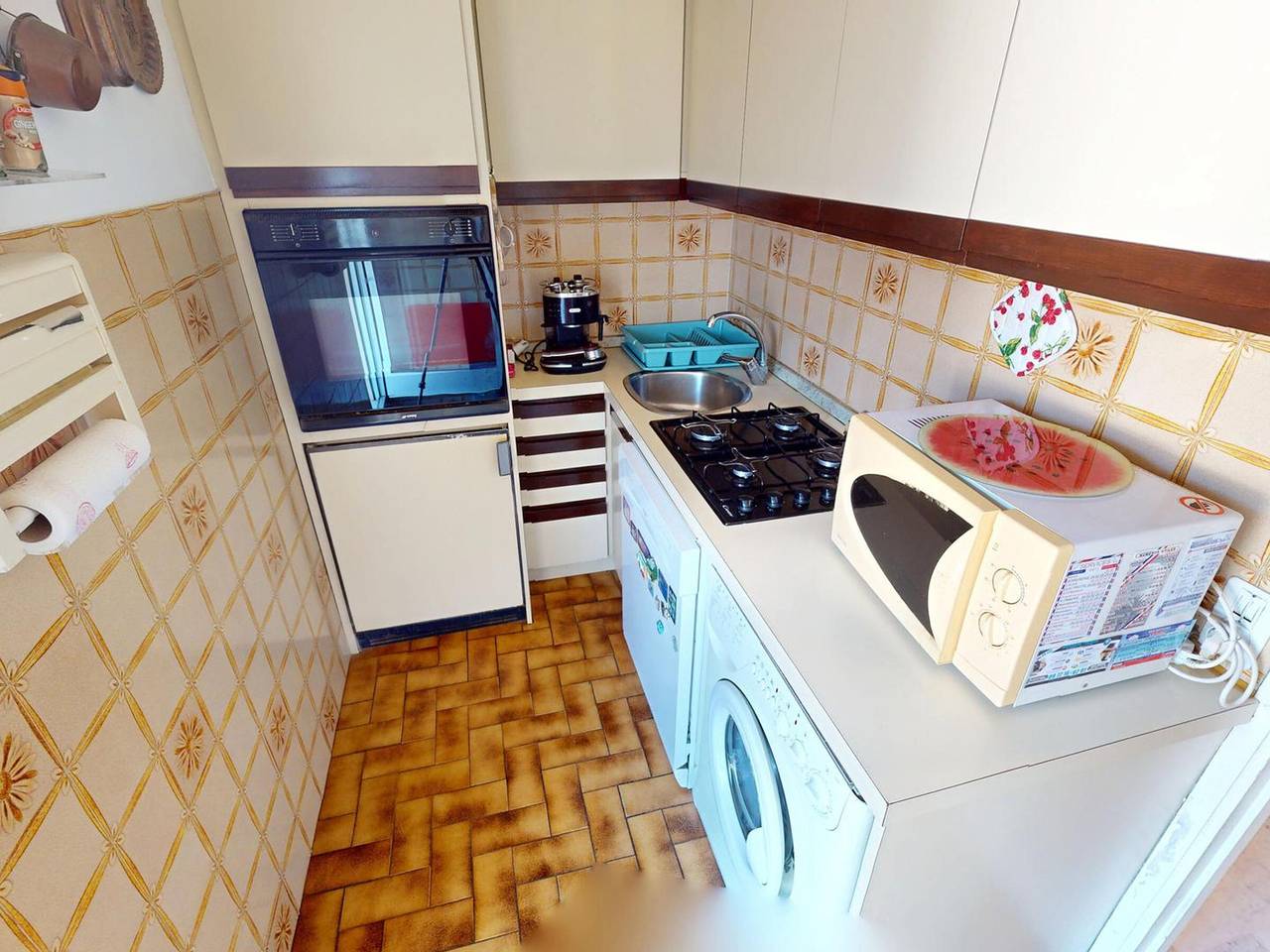 Appartement entier, Agréable 2P dernier étage avec immense terrasse et parking privé in Roquebrune-Cap-Martin, Côte méditerranéenne (France)