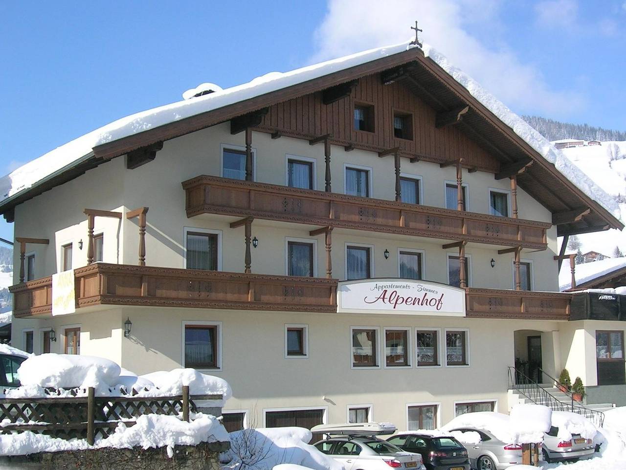 Ganzes Studio, Appartements Alpenhof - Studio, Dusche, Wc, straßenseitig in Niederau, Wildschönau