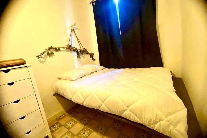 Gîte pour 4 personnes, avec jardin dans Niolon - 3