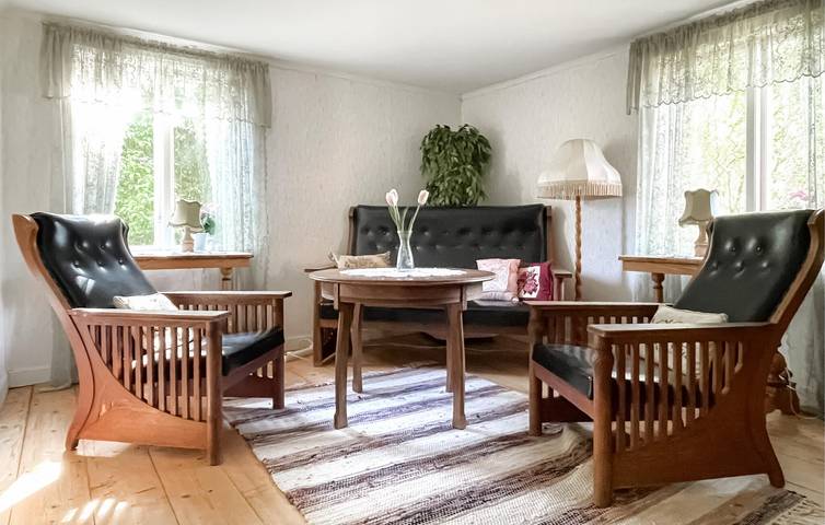 Ferienhaus für 6 Personen mit Garten in Vänern