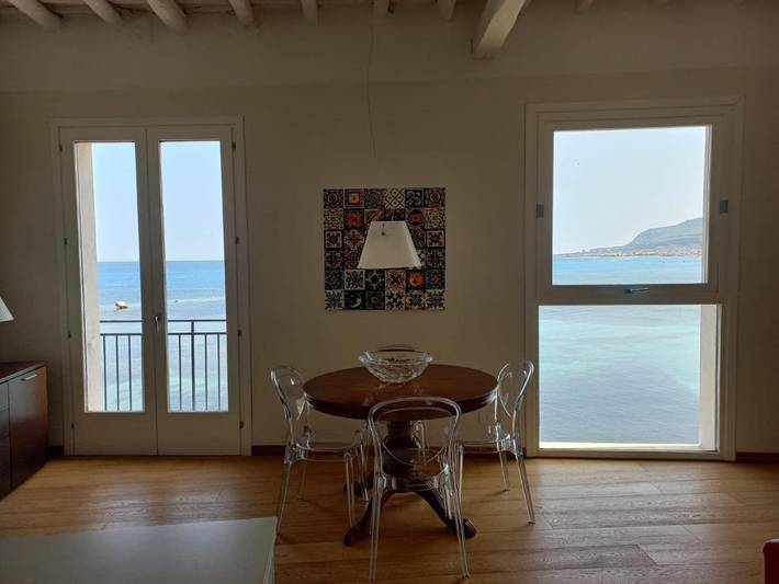 Ferienwohnung für 4 Personen, mit Balkon und Ausblick - 1