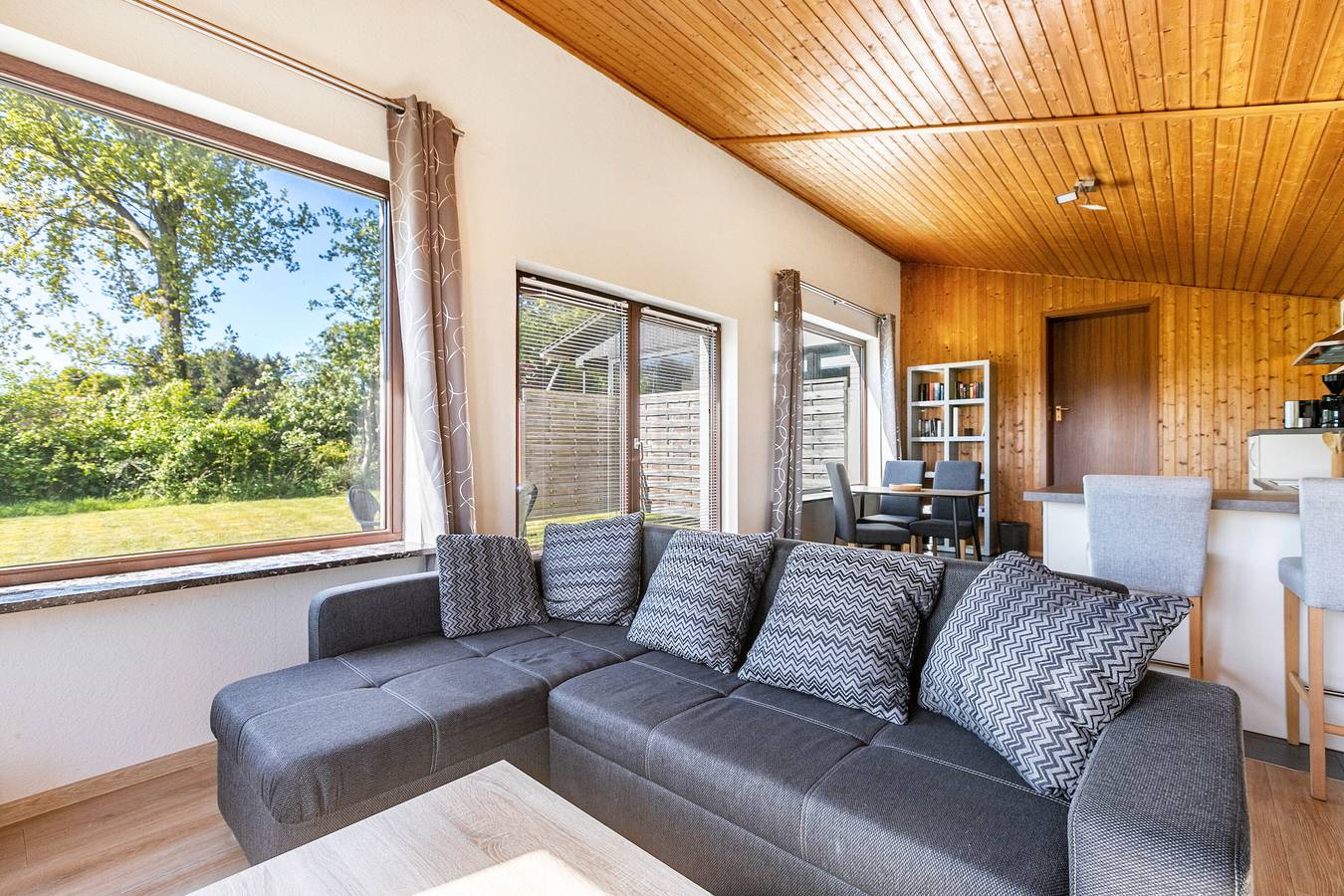 Ganzes Studio, Studio 'Wiesenblick 2' mit privater Terrasse, privatem Garten und Wi-Fi in Weddingstedt, Heide und Umgebung