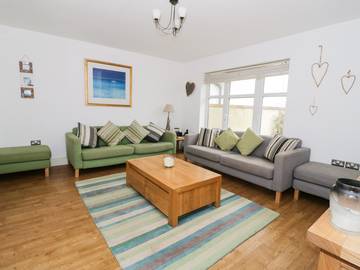 Bungalow for 6 People in Morfa Nefyn, Gwynedd, Photo 1