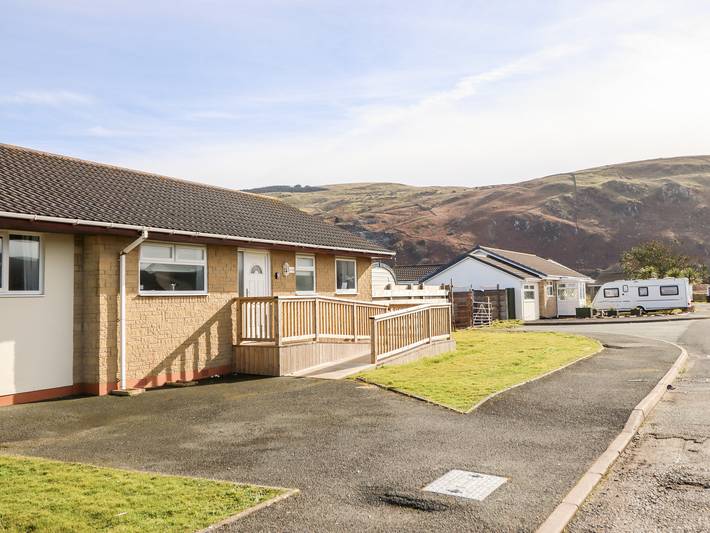 Sealyons in Fairbourne, Snowdonia