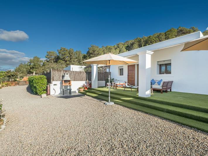 Casa de vacaciones para 4 personas, con jacuzzi y jardín en Ibiza - 2