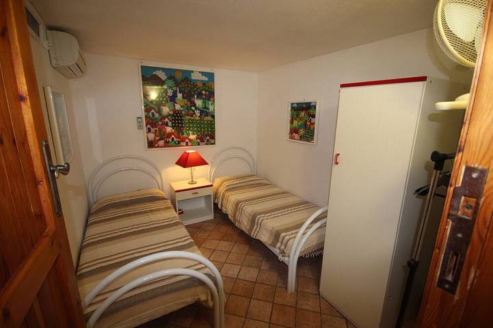 Bungalow für 10 Personen, mit Garten, mit Haustier in Süd Sardinien - 4