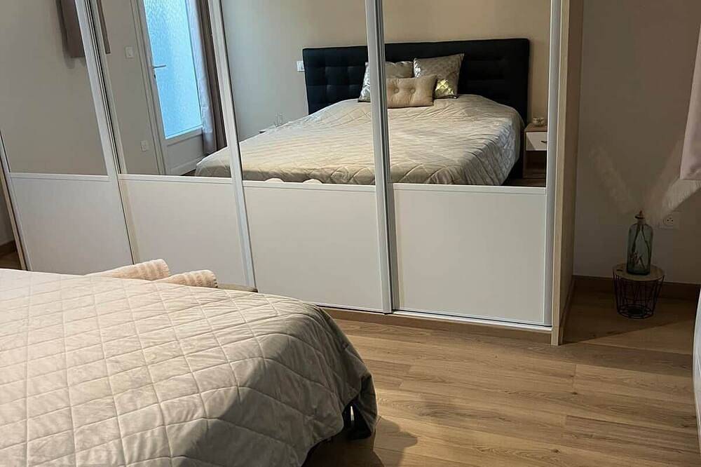 Appartement entier, Idéal curiste Souvenirs de Provence, T2 climatisé in Digne-les-Bains, Alpes-de-Haute-Provence