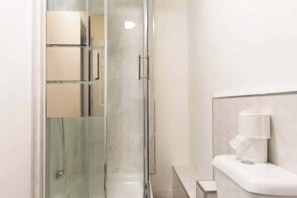 Ganze Wohnung, Cosy & Compact Apartment in Swinton in Greater Manchester