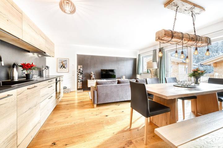 Ferienwohnung für 8 Personen, mit Garten und Pool sowie Sauna, kinderfreundlich in Vorarlberg - 4