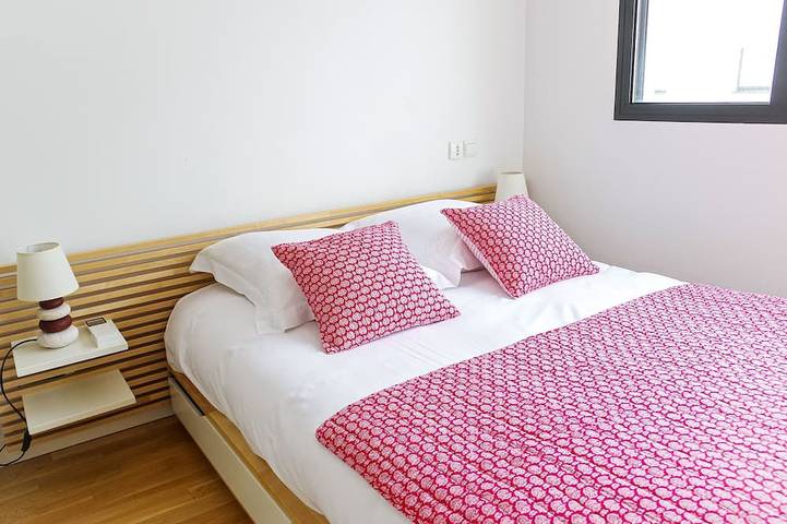 Apartamento entero, Belfort - 2 chambres / Avec ascenseur et Parking in Burdeos, Región de Burdeos