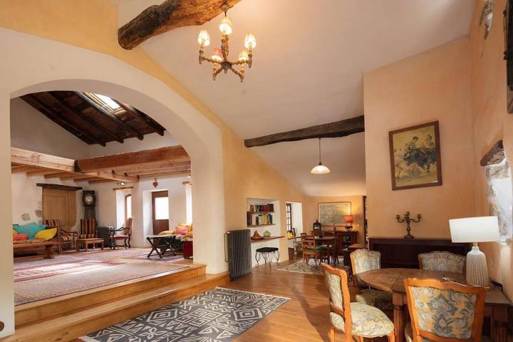 Location de vacances pour 43 personnes, animaux acceptés à Lasalle - 3