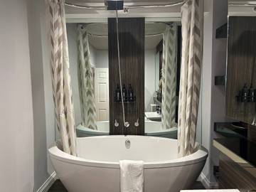 Holiday Apartment for 6 People in Bedford, Bedfordshire, Photo 4