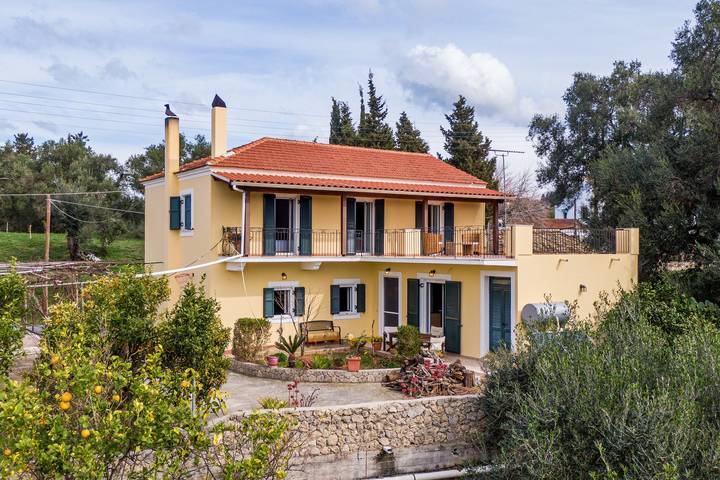 Ferienhaus "Ilios County House" mit Meerblick, privater Terrasse und Wlan in Arillas, Korfu