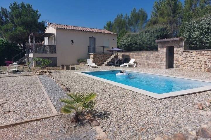 Location de vacances pour 5 personnes, avec Balcon à Les Salelles