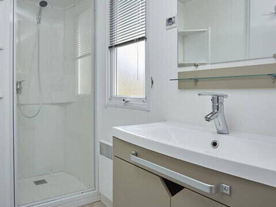 Camping Lou Pignada  - Mobilheim 6 personen - Mobilheim | Comfort | 3 Zi. | 6 Pers. | Erhöhte Terrasse | Klimaanlage | Tv in Messanges, Côte d’Argent