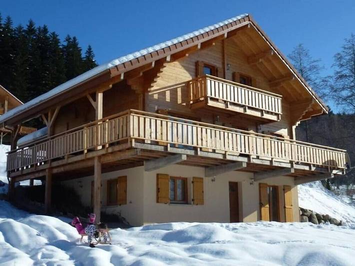 Gîte pour 10 personnes, avec vue et balcon ainsi que jardin et sauna à Liézey - 2