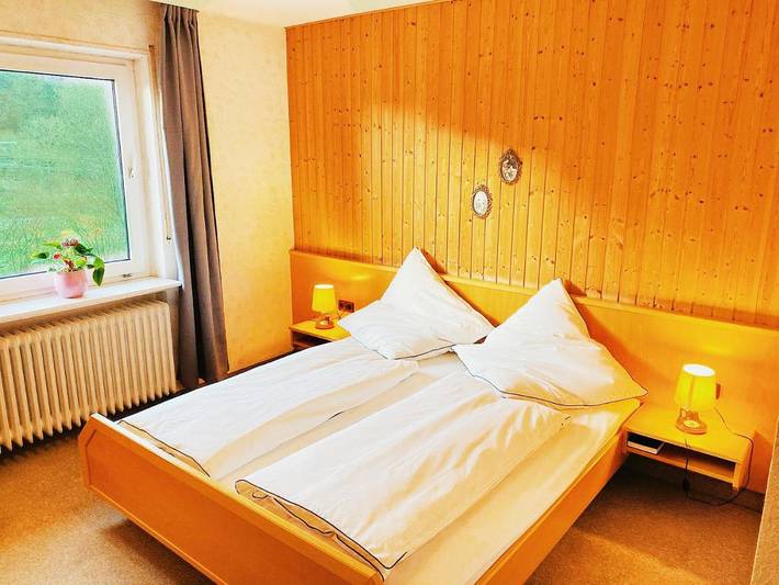 Hotel für 2 Personen, mit Terrasse und Garten in Rothenberg - 2