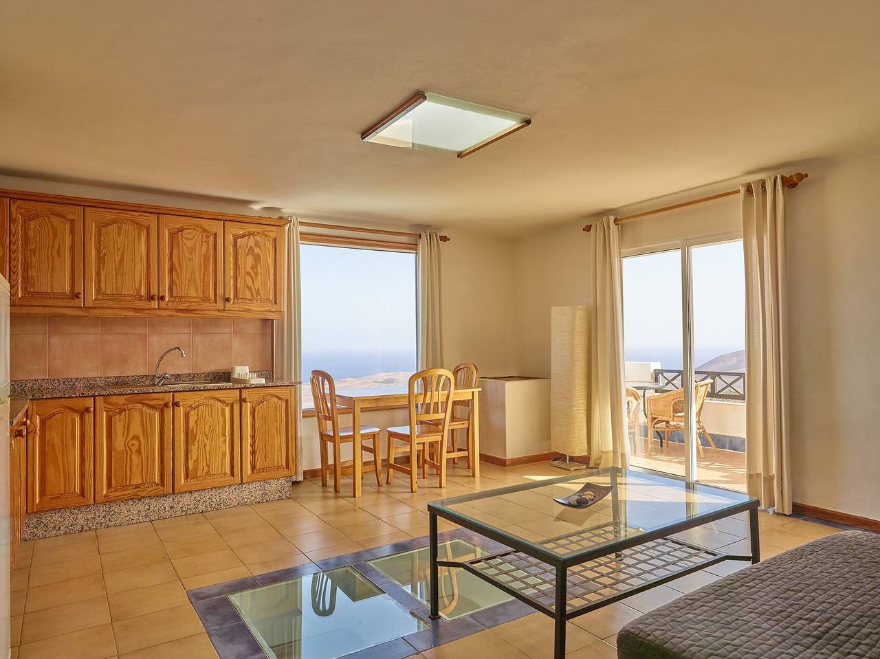 'Finca La Calerita C' con vistas al mar in Yaiza, Lanzarote