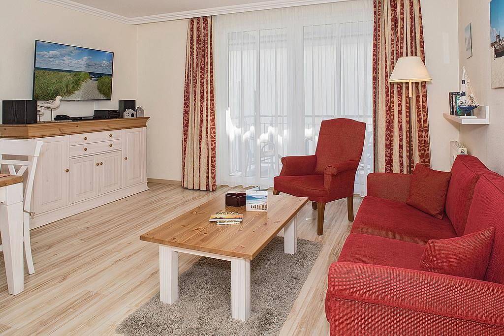 Ganze Wohnung, Tolles Ferienapartment mit Meerblick in Top-Lage zwischen Ostsee und Schloonsee in Bansin, Heringsdorf