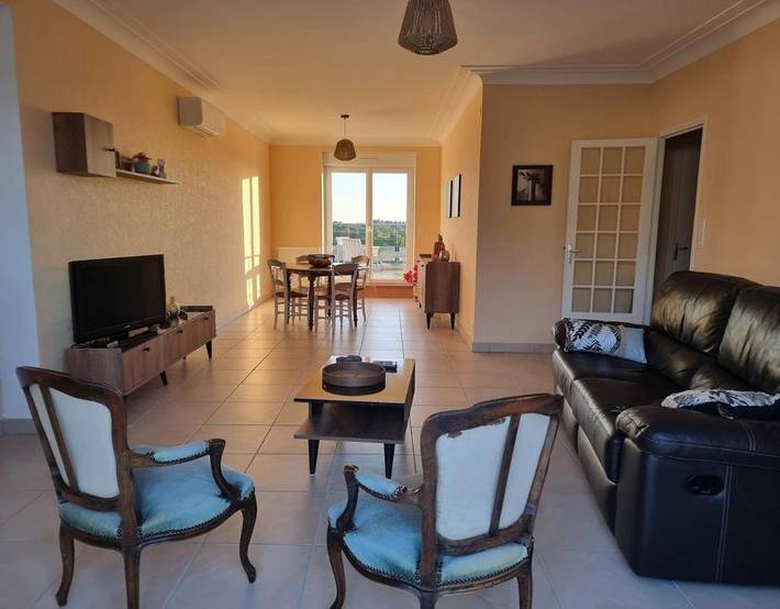 Gîte pour 4 personnes, avec vue et balcon à Cosnac - 2