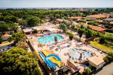 Mobil home pour 8 personnes, avec piscine et terrasse, animaux acceptés à Torreilles