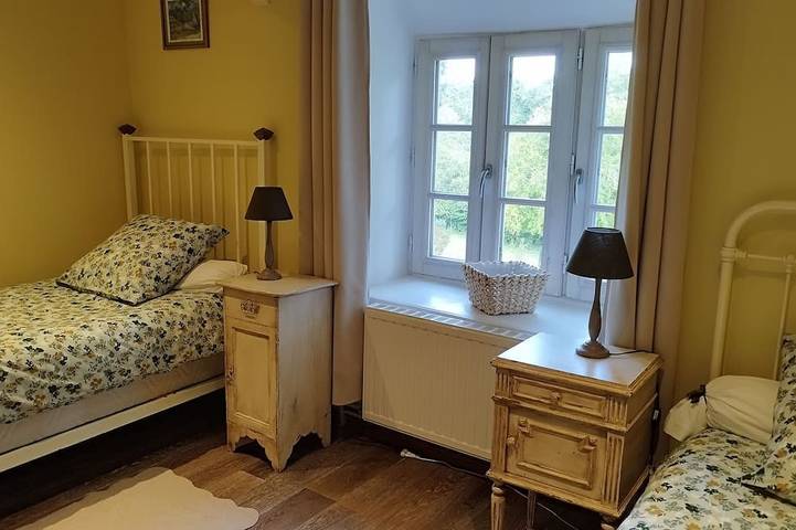 Gîte pour 7 personnes, avec jacuzzi et piscine, animaux acceptés à Carnoët - 4