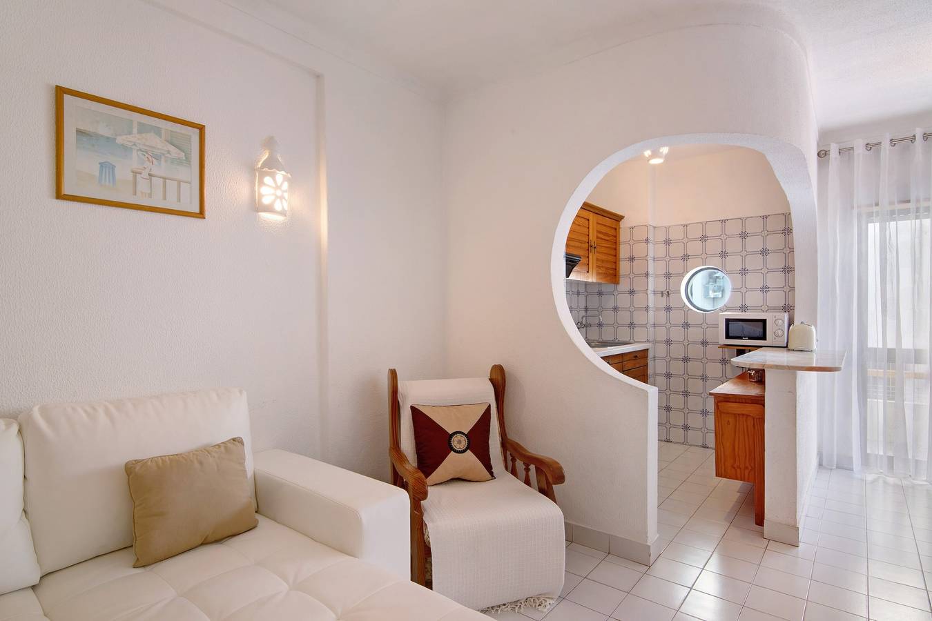 Appartamento intero, Appartamento 'T1 Antonio Henriques' con piscina condivisa, balcone e Wi-Fi in Monte Choro, Albufeira