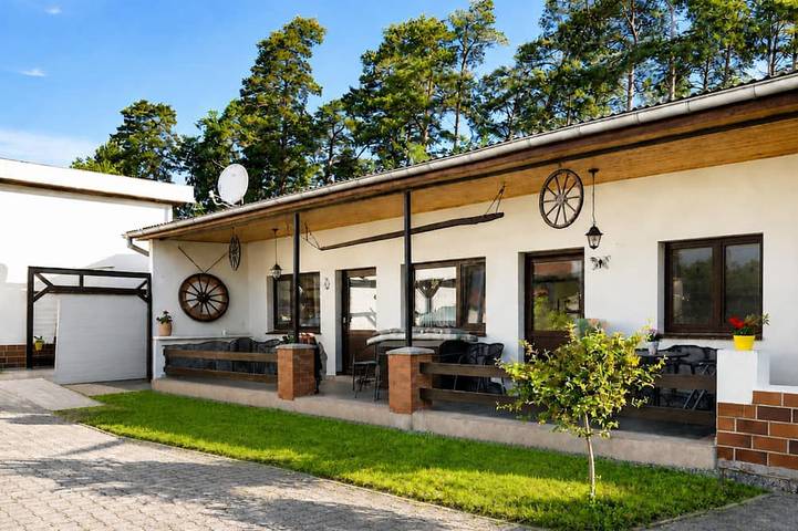 Ferienwohnung für 5 Personen, mit Garten und Terrasse - 1