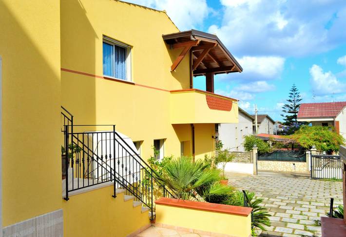 Gîte pour 6 personnes, avec balcon à Alcamo Marina - 3
