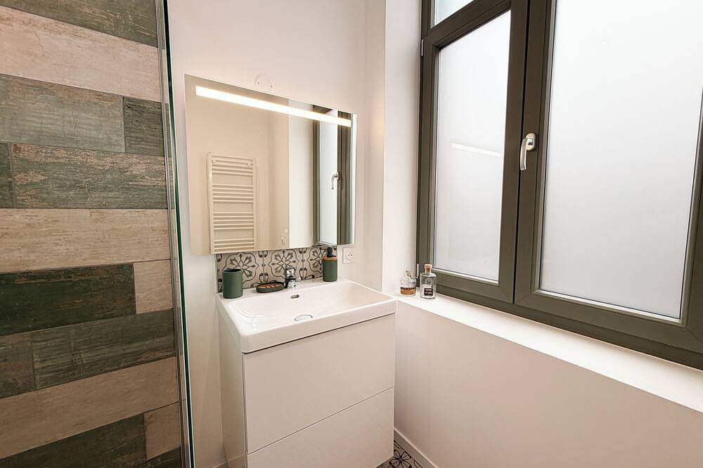 Entire apartment, Le vivier - 2-bedroom apartment in Sin-le-Noble, Department Nord