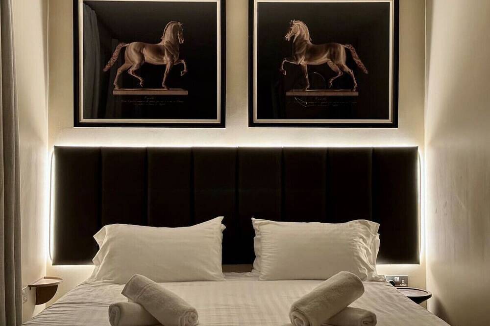 Stunning Designer House in Fantastic City Location in Cambridge, Cambridgeshire