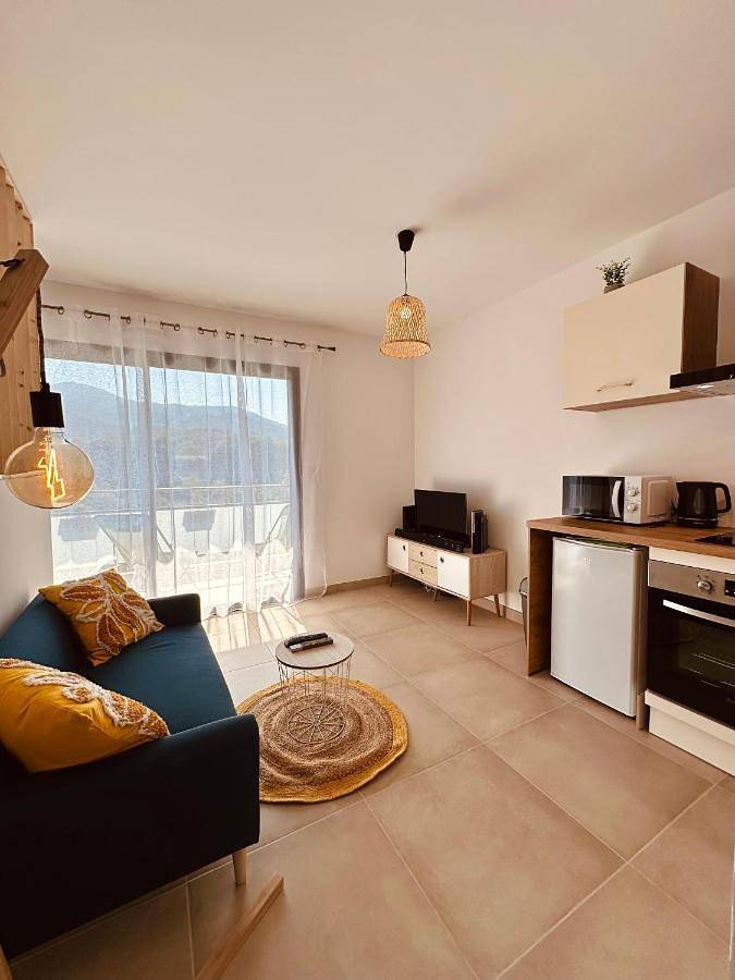 Apartamento de vacaciones para 2 personas, con balcón y vistas - 1