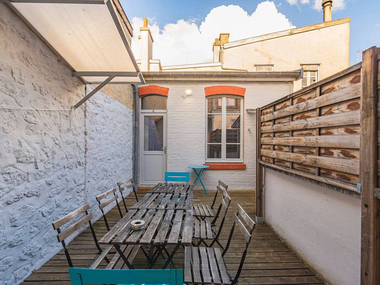 Spacious Renovated House Near St-Rémi Basilica, 11 Pers, Terrace in Reims, Marne