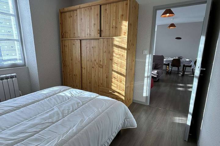 Entire apartment, Charming apartment, mountain view - 4/6 guests in Arreau, French Pyrenees