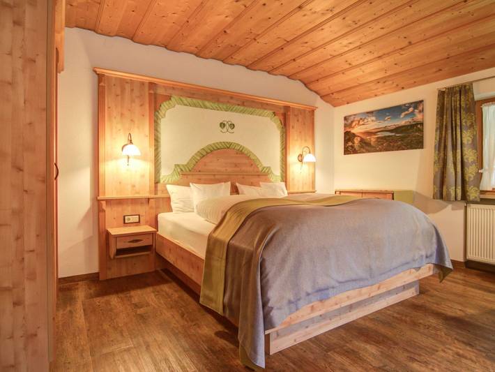 Ferienwohnung für 2 Personen, mit Ausblick und Garten sowie Terrasse in Kreuth - 3